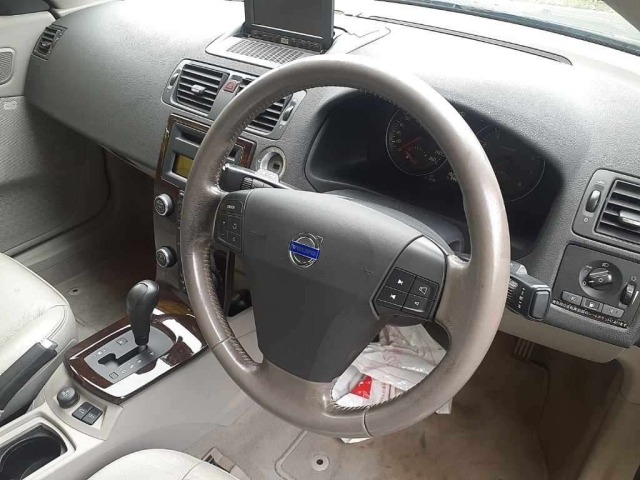 Volvo C70 2007 7746240-7