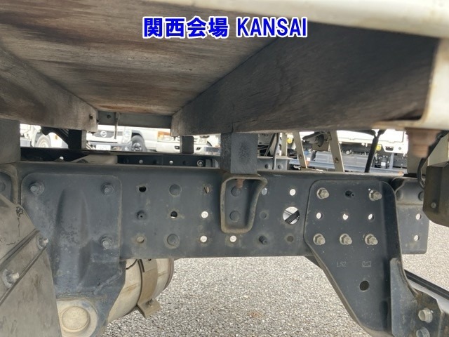 Mitsubishi CANTER 2011 7751104-10