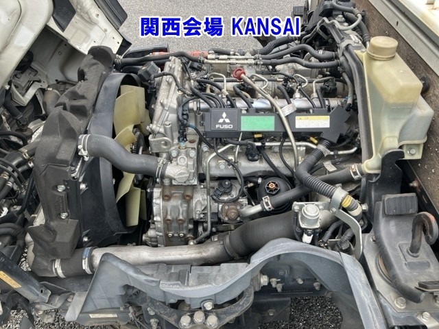 Mitsubishi CANTER 2011 7751104-7