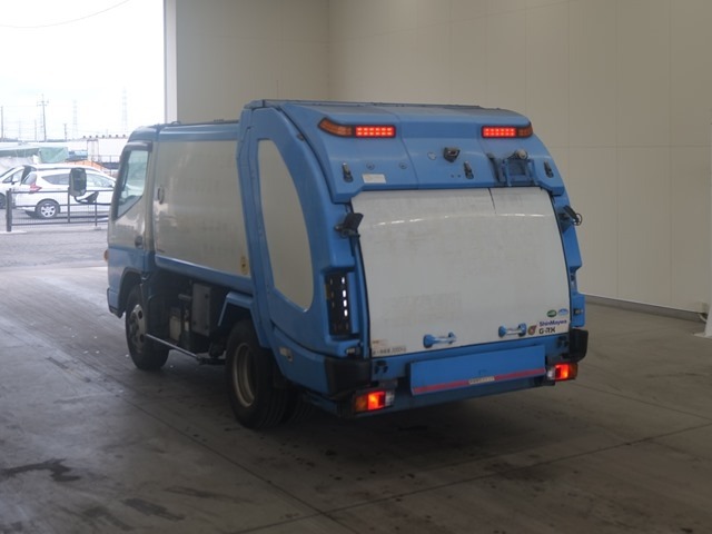 Mitsubishi CANTER 2017 7751113-1