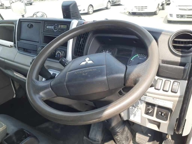 Mitsubishi CANTER 2019 7751177-8