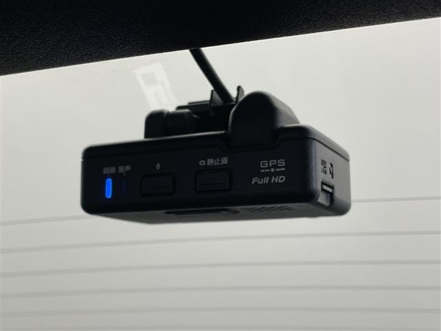 Honda CIVIC 2020 7773898-2