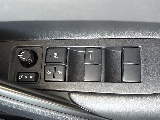 Toyota COROLLA CROSS 2025 7771594-2