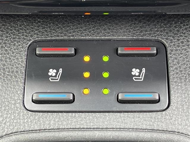 Toyota COROLLA CROSS 2025 7771597-17