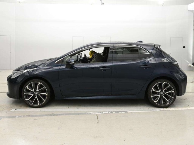 Toyota COROLLA SPORT 2021 7773132-4