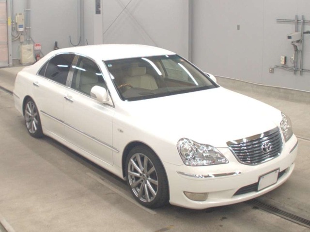 Toyota CROWN MAJESTA 2004 7745797-5