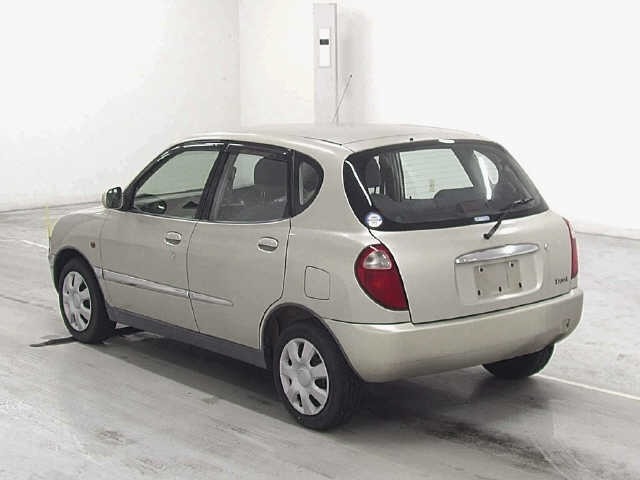 Toyota DUET 1999 7759313-1