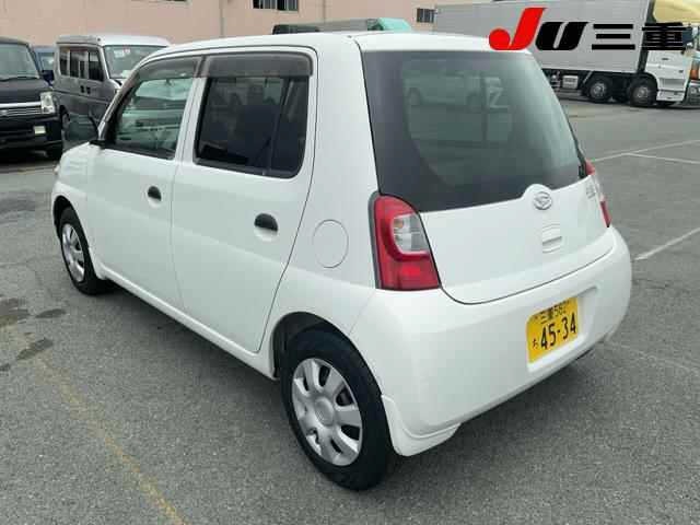 Daihatsu ESSE 2010 7747879-1