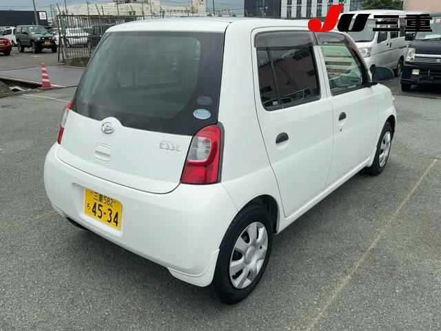 Daihatsu ESSE 2010 7747879-6