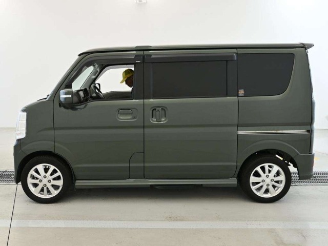 Suzuki EVERY WAGON 2023 7746741-4