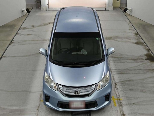 Honda FREED 2013 7749217-7