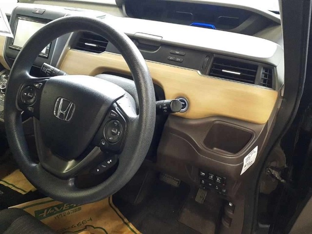 Honda FREED 2017 7749242-9