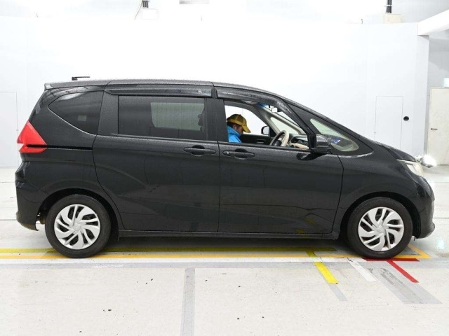Honda FREED 2017 7749243-3