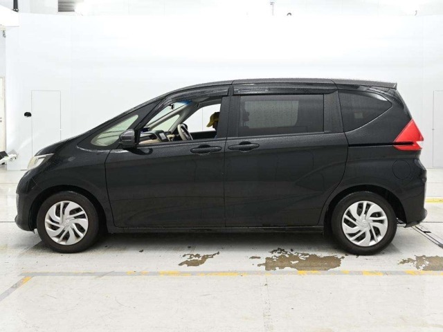 Honda FREED 2017 7749243-4