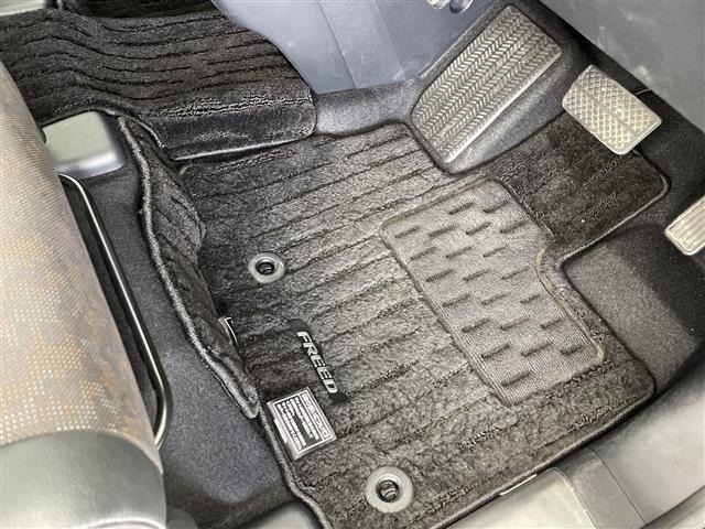 Honda FREED 2024 7749845-16