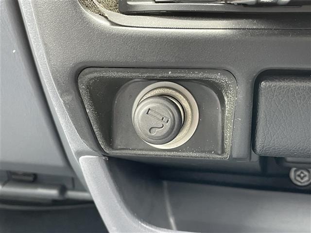 Toyota HILUX 2003 7749658-22