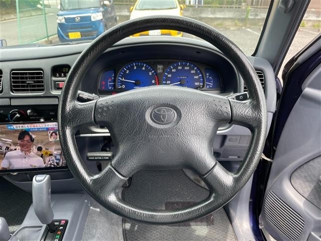 Toyota HILUX 2003 7749658-5