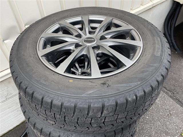 Toyota ISIS 2010 7749302-18