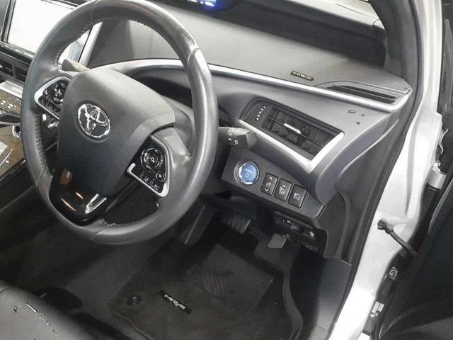 Toyota Mirai 2016 7746109-9