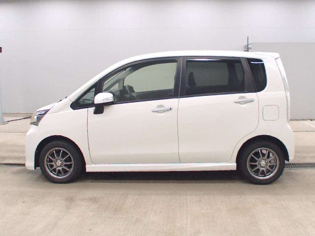 Daihatsu MOVE 2014 7748005-4