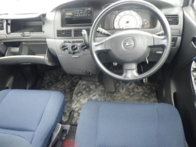 Daihatsu MOVE 2005 7748069-3