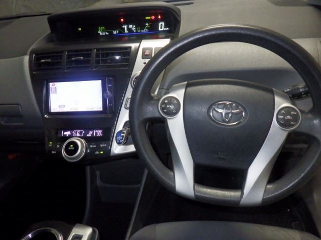 Toyota PRIUS 2013 7745322-4
