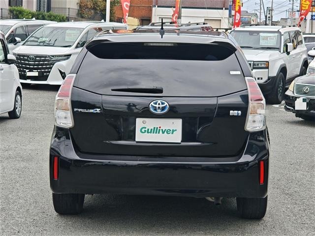 Toyota PRIUS 2015 7745375-18