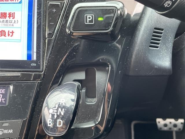 Toyota PRIUS 2016 7745427-10