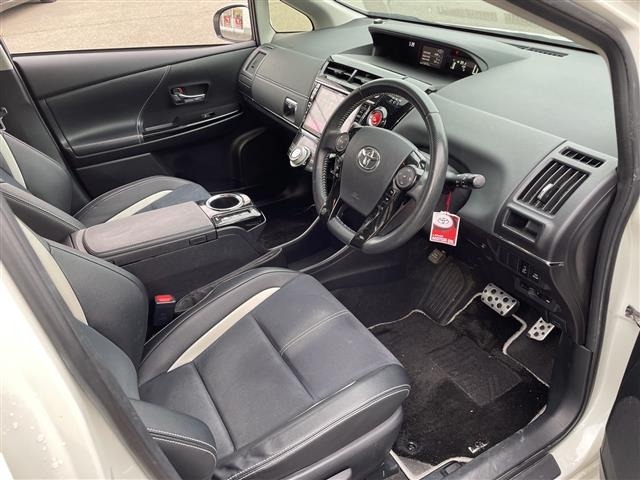 Toyota PRIUS 2016 7745427-2
