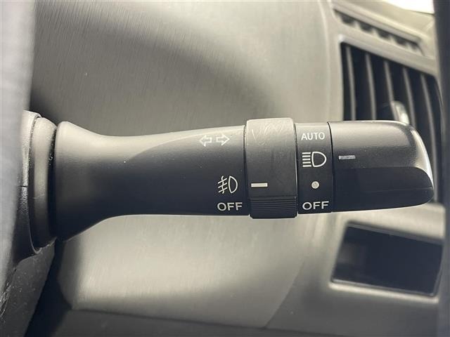 Toyota PRIUS 2014 7745439-11