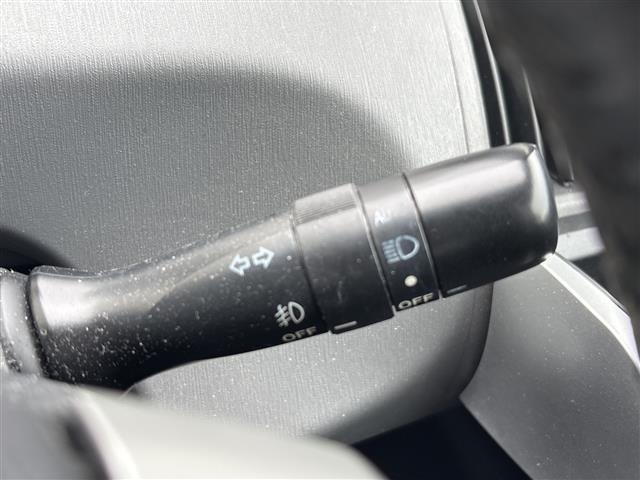 Toyota PRIUS 2011 7745441-11