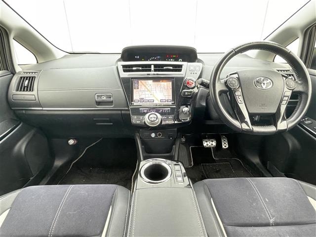 Toyota PRIUS 2015 7745448-2