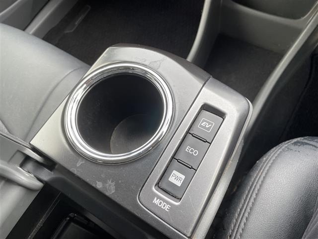 Toyota PRIUS 2013 7745457-1