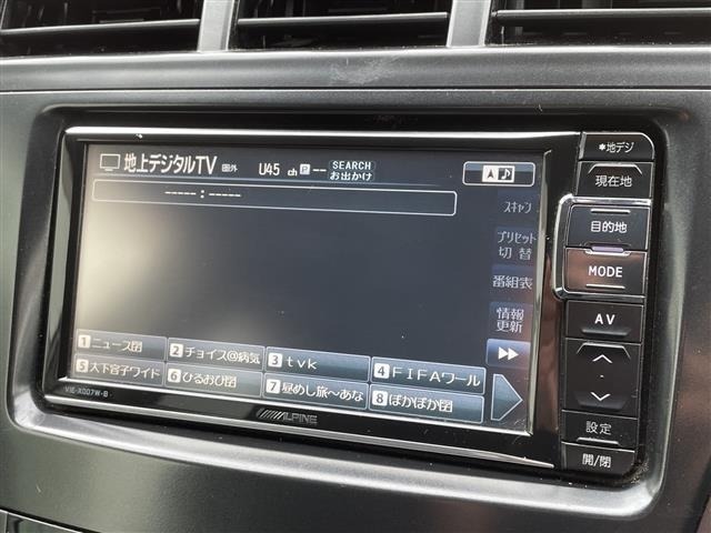 Toyota PRIUS 2013 7745457-18