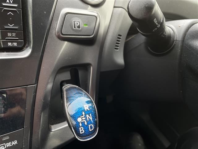 Toyota PRIUS 2013 7745457-5