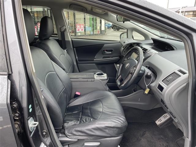 Toyota PRIUS 2013 7745457-9