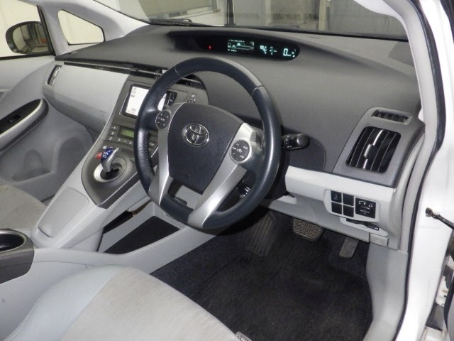 Toyota PRIUS 2012 7771146-3
