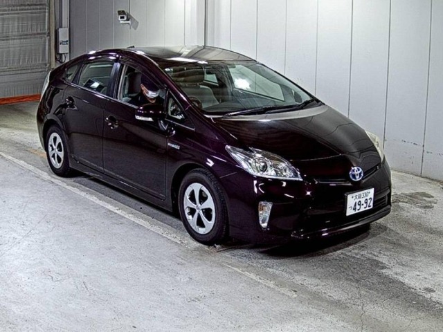 Toyota PRIUS 2013 7771353-0
