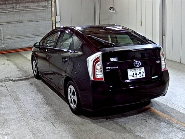 Toyota PRIUS 2013 7771353-1