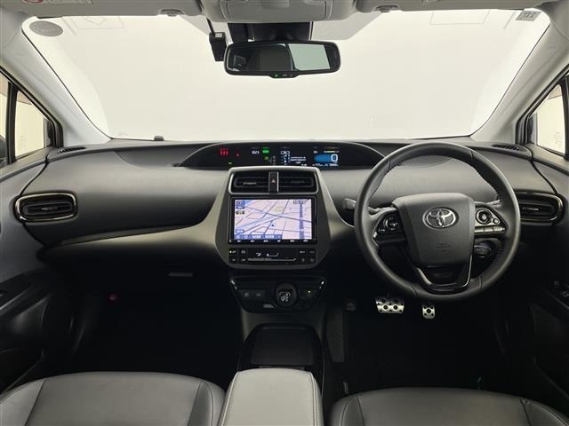 Toyota PRIUS 2022 7771855-15