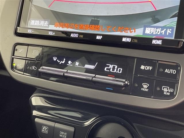 Toyota PRIUS 2022 7771855-22