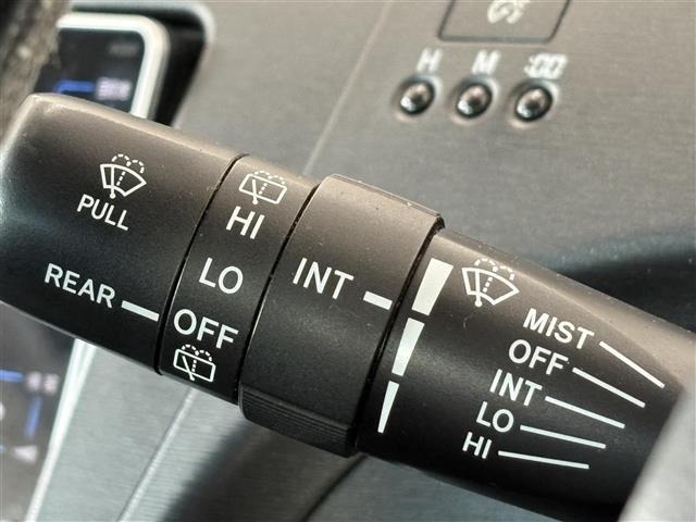 Toyota PRIUS 2010 7771969-2