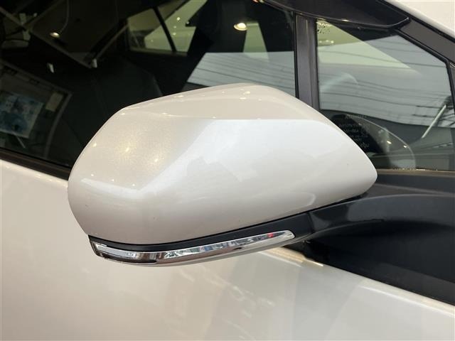 Toyota PRIUS 2022 7772171-11