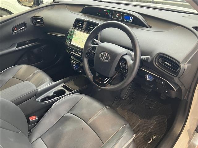 Toyota PRIUS 2022 7772171-16