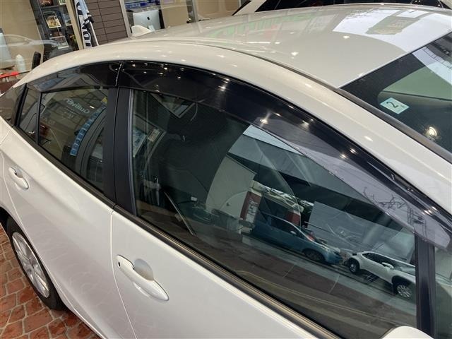 Toyota PRIUS 2022 7772171-6