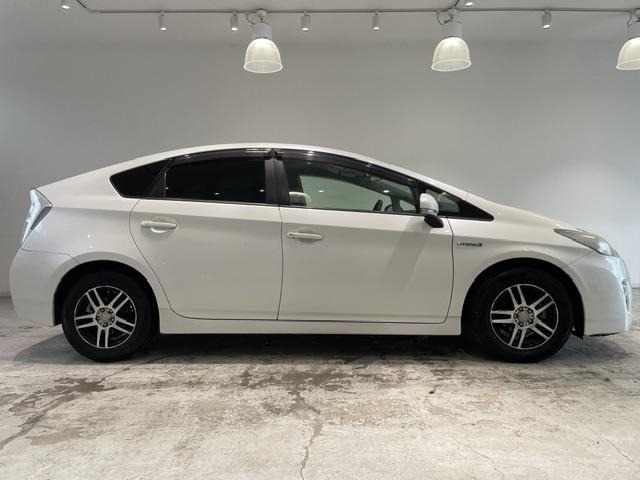 Toyota PRIUS 2010 7772175-2
