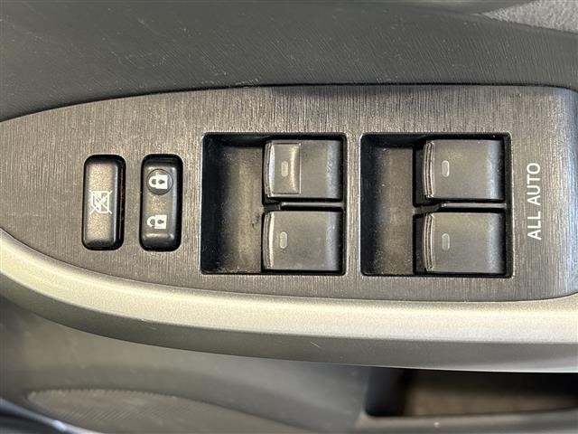 Toyota PRIUS 2010 7772195-2
