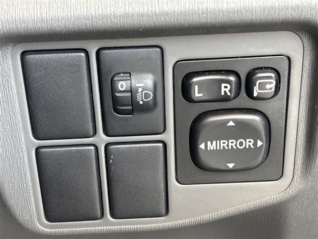 Toyota PRIUS 2010 7772195-22