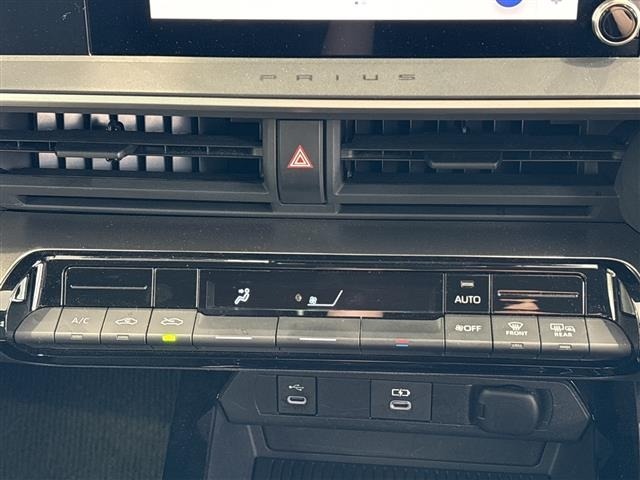 Toyota PRIUS 2024 7772311-11