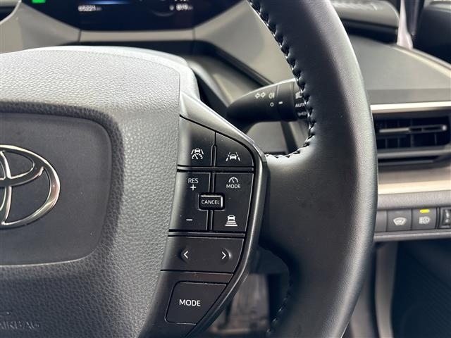 Toyota PRIUS 2024 7772311-8